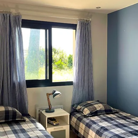Vila Moderne Pour 10 Pers. Sans Wifi, Proche Bassin D'arcachon - Fr-1-736-64