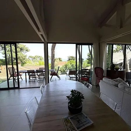 Moderne Pour 10 Pers. Sans Wifi, Proche Bassin D'arcachon - Fr-1-736-64 Vila *