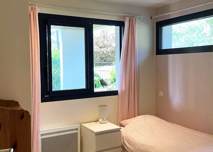 Villa Moderne Pour 10 Pers. Sans Wifi, Proche Bassin D'arcachon - Fr-1-736-64